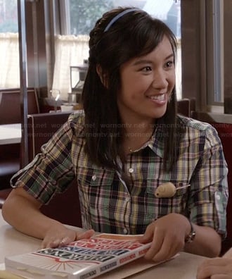 Mouse's green plaid shirt on The Carrie Diaries