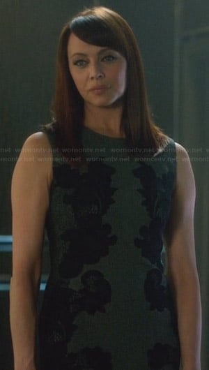 Amanda's grey dress with black lace side detail on Nikita