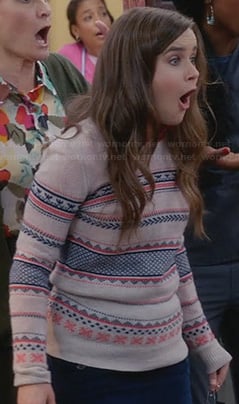 Betsey's cream fair isle sweater on The Mindy Project