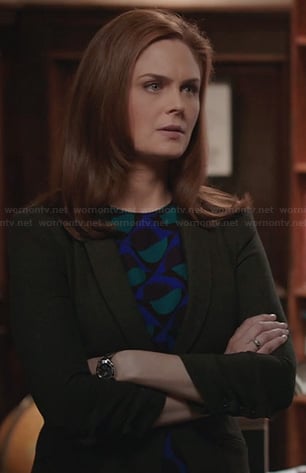 Brennan's blue and green spot print top on Bones