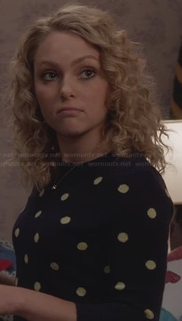 Carrie's navy sweater with yellow polka dots on The Carrie Diaries