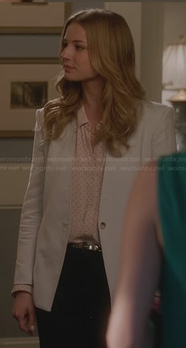 Emily's blush pink polka dot blouse and light grey blazer on Revenge