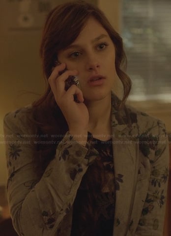 Layla's grey floral blazer on Nashville