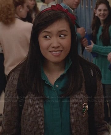 Mouse's plaid blazer and red bow headband on The Carrie Diaries