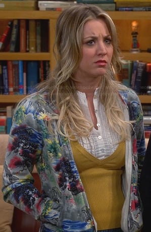Penny's grey graphic print hoodie on The Big Bang Theory