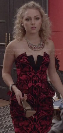 Carrie's pink and black lace strapless dress on The Carrie Diaries