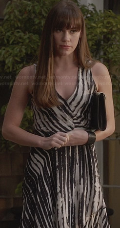 Charlotte's black and white striped midi dress on Revenge