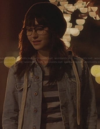 Juliette's striped tee and denim hooded jacket on Nashville