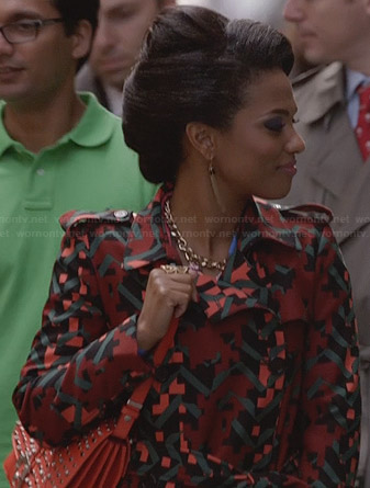 Larissa's orange geometric patterned coat on The Carrie Diaries