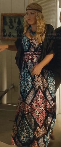 Laurie's mixed floral print maxi dress on Cougar Town