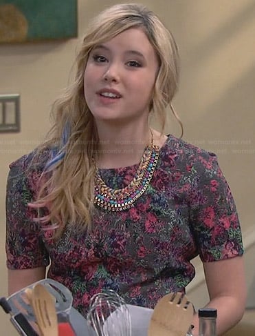 Lennox's grey floral peplum top on Melissa and Joey