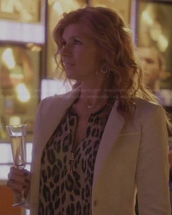 Rayna's zip-front leopard print blouse and white textured blazer on Nashville