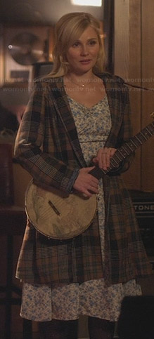 Scarlett's blue floral dress and plaid coat on Nashville