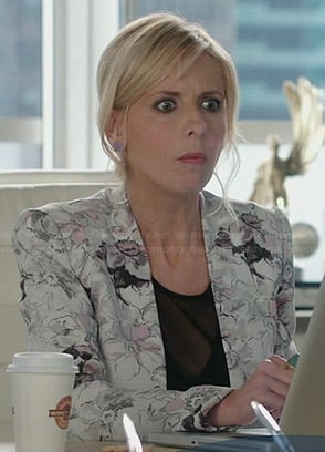Sydney's white and purple floral blazer on The Crazy Ones