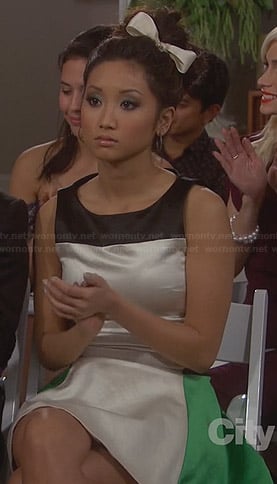 Veronica's black, white and green colorblock dress and leopard print heels at the wedding on Dads