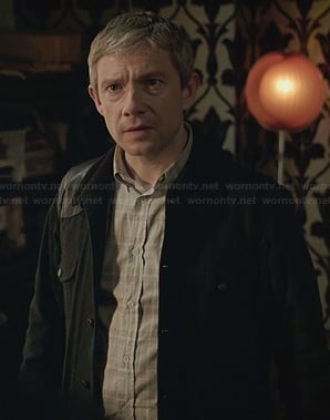 Watson's black jacket with corduroy collar and leather shoulder on Sherlock
