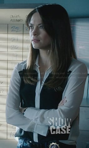 Cat's black and white colorblock blouse on Beauty and the Beast