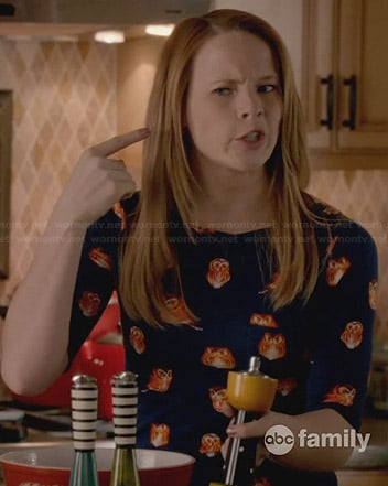 Daphne's blue and orange owl print top on Switched at Birth