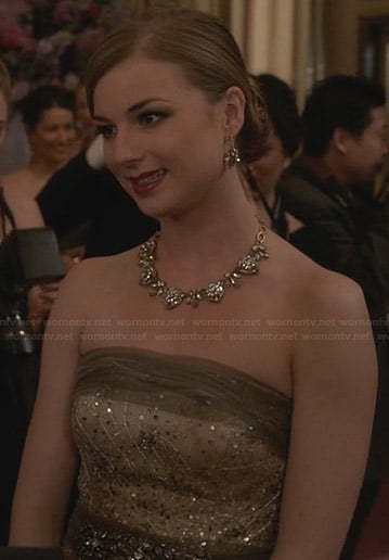 Emily's strapless champagne gown on Revenge