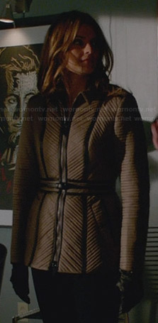 Kate's tan ribbed jacket on Castle