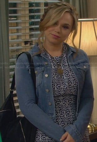 Kristin's blue and white printed dress on Last Man Standing