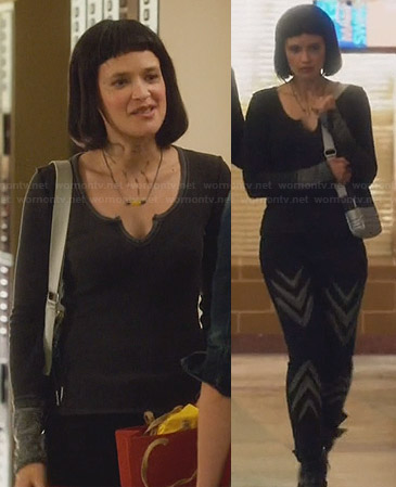 Sophia's dark grey thermal tee and chevron jeans on Star-Crossed