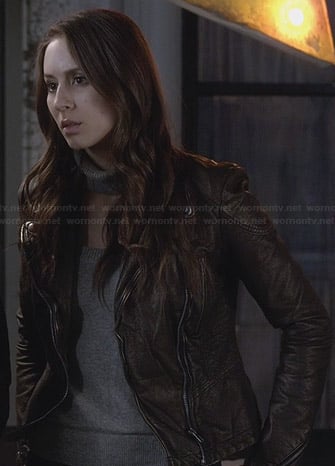 Spencer's bronze leather jacket on Pretty Little Liars 