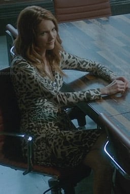 Abby's leopard print dress on Scandal