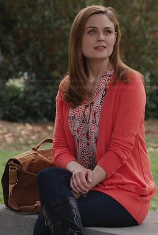 Brennan's orange dot and paisley print shirt on Bones