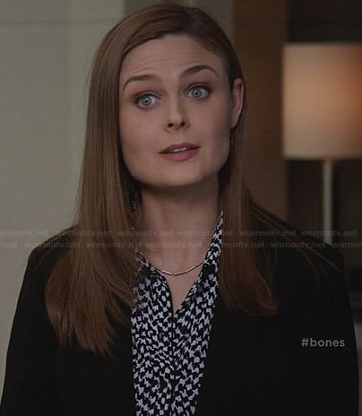 Brennan's houndstooth print shirt on Bones