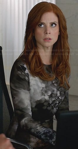 Donna's grey long sleeved floral dress on Suits