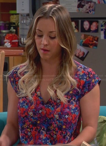 Penny's floral v-neck top on The Big Bang Theory