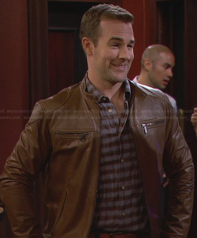 Will's tan leather jacket on Friends With Better Lives