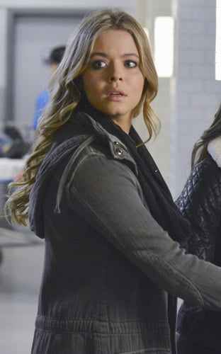 Alison's grey hooded jacket on Pretty Little Liars