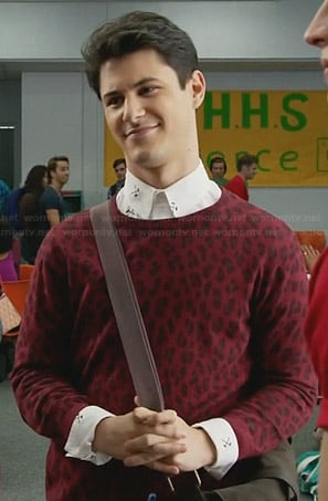 Shane's red leopard print sweater on Faking It