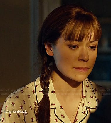 Alison's white and red printed pajamas on Orphan Black