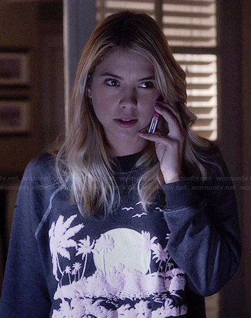 Hanna's palm tree sweater on Pretty Little Liars