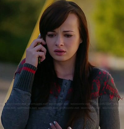Jenna's grey henley sweater with pink pattern on Awkward