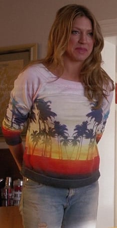 Josslyn's palm tree sweater on Mistresses
