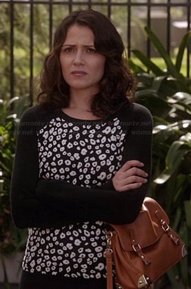 April's black and white leopard sweater on Chasing Life
