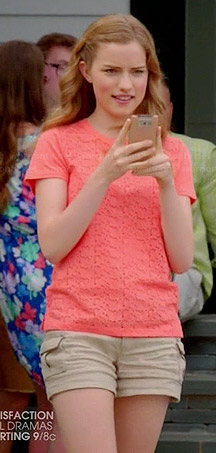 Emma's coral lace front top and cargo shorts on Royal Pains