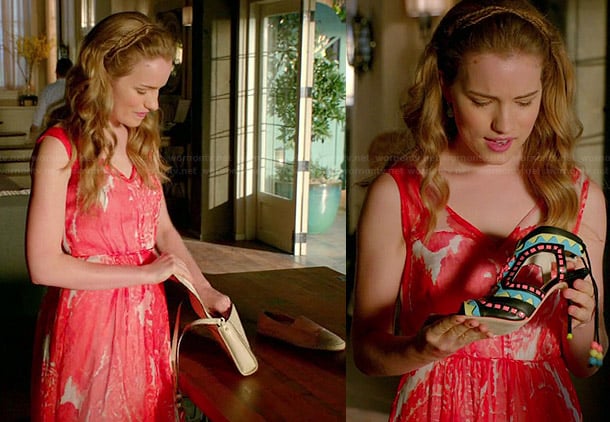 Emma's red and white paisley print dress and canvas flats on Royal Pains