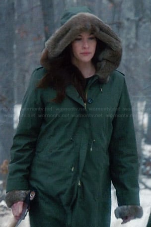 Meg's green coat with fur hood on The Leftovers