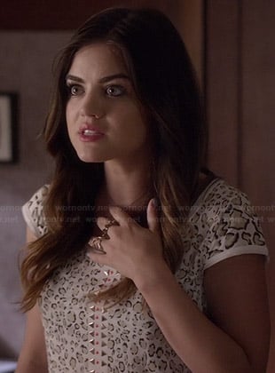 Aria's studded pink leopard print tee on Pretty Little Liars