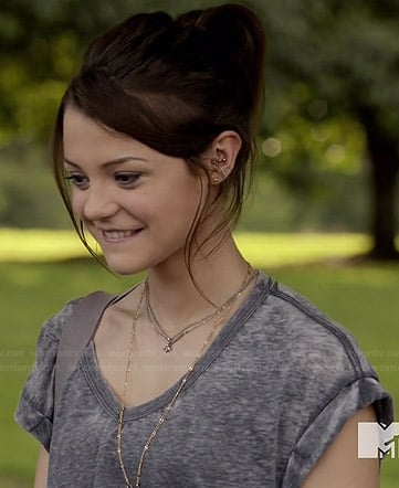 Carter's grey v-neck burnout tee on Finding Carter