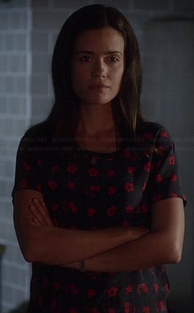 Melissa's blue and red flower, star, heart and cherry print top on Pretty Little Liars