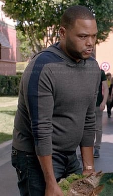 Andre's grey hooded sweater with navy stripe on Black-ish