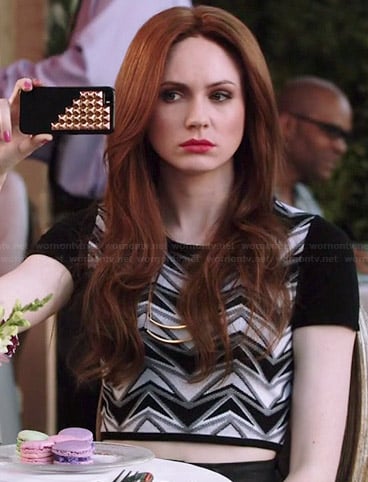 Eliza's black and white geometric patterned crop top on Selfie