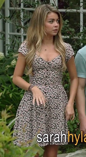Haley's floral button front dress on Modern Family
