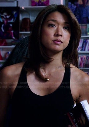Kono's black tank top with leather trim on Hawaii Five-O